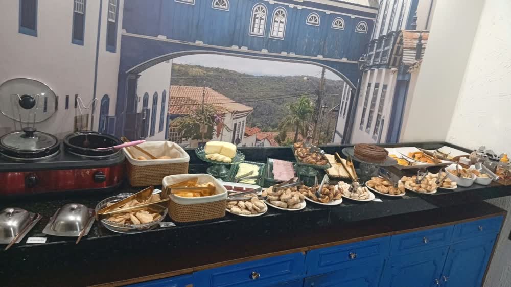 Café da manhã — Pousada Flor de Lis