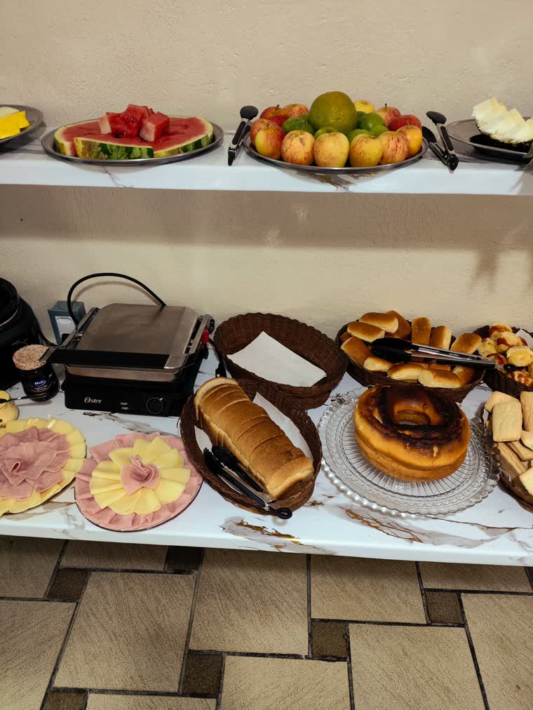 Café da manhã — Hotel Trevo do Porto